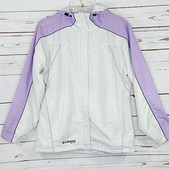 Columbia Women’s hooded rain jacket
